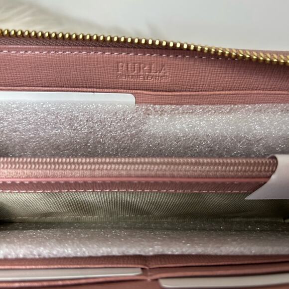 Furla Pink leather classic zippered wallet New with tag - Picture 6 of 11